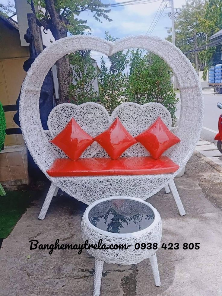 Ghế chụp hình mây tre đan